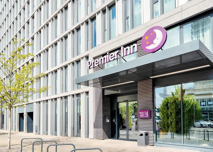 Premier Inn Berlin AlexanderplatzSporthotels